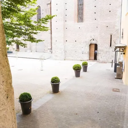 Apartment Le Huppe, Hypercentre, Proche Bastille, Wifi Illimite & Netflix